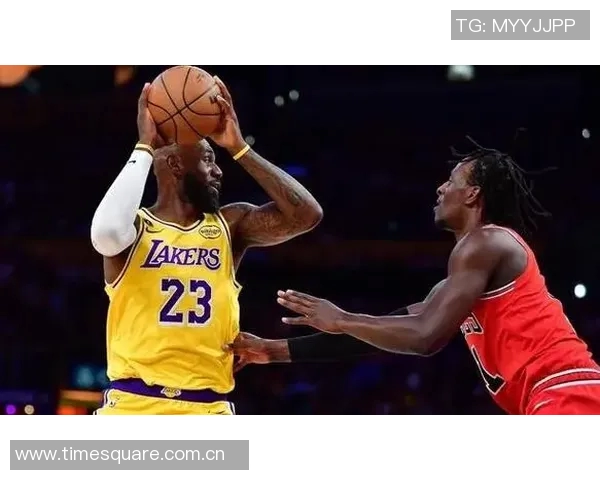 湖人对阵掘金精彩直播间全程跟踪分析与实时互动评论